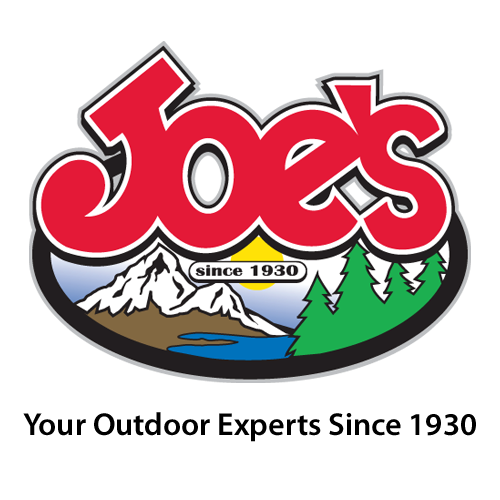 Kee Kong with the Joe’s Sporting Goods Named Retail Employee of the Year 
